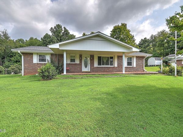 106 Ben Wood Road, Johnson City, TN 37601