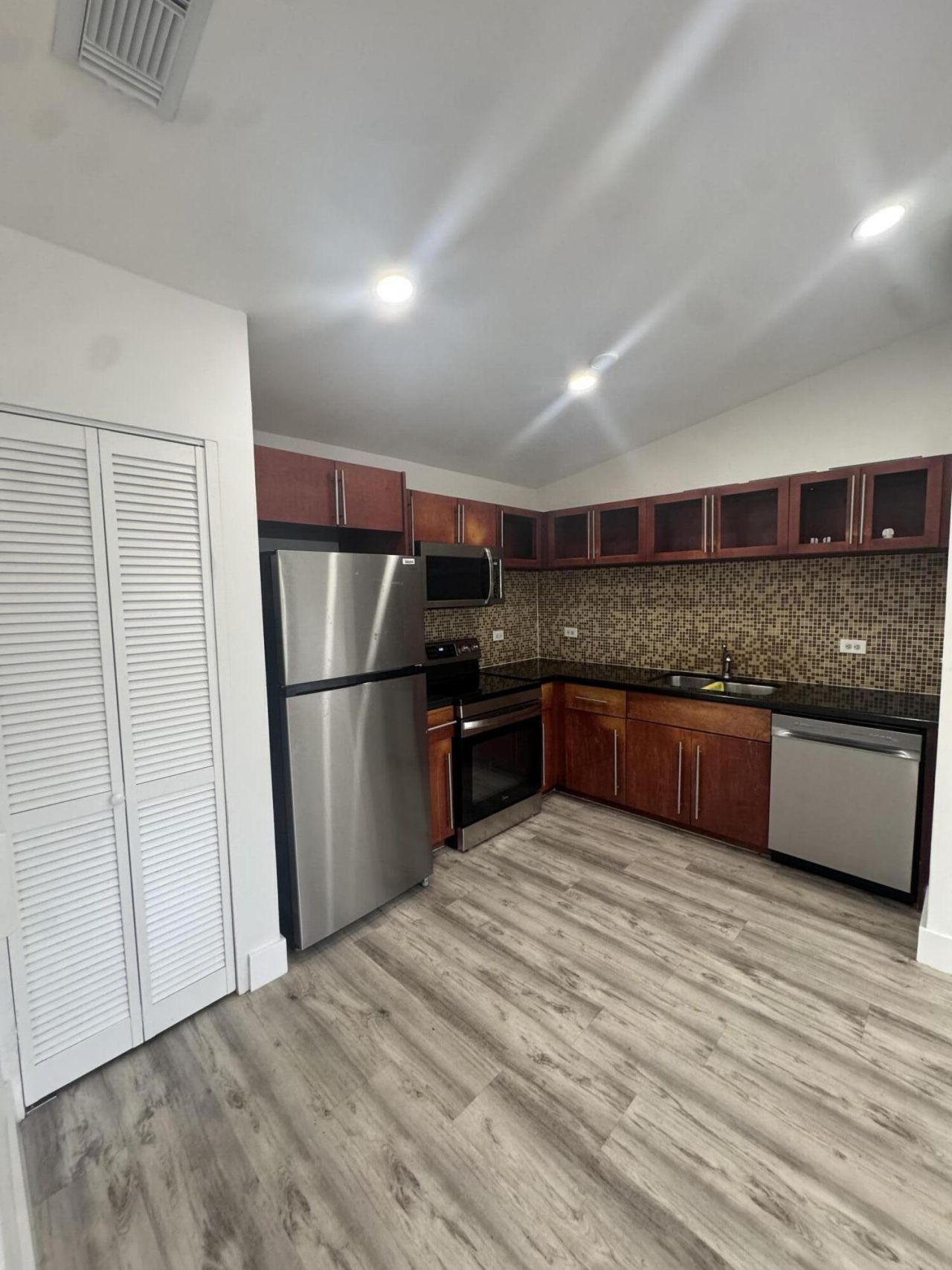 3610 N 56th Avenue, Unit 226, Hollywood, FL 33021 Photo
