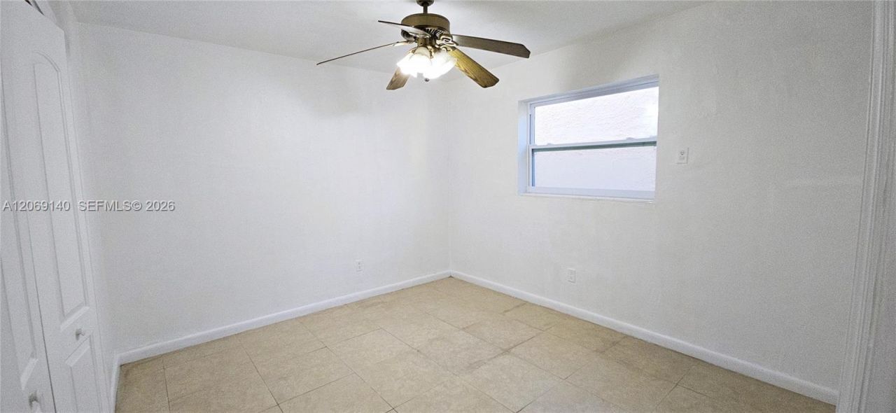 718 SE 8th St, Unit 6, Hialeah, FL 33010 Photo