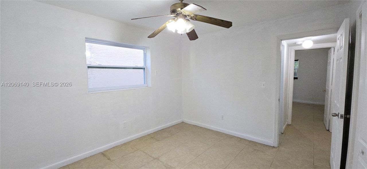 718 SE 8th St, Unit 6, Hialeah, FL 33010 Photo