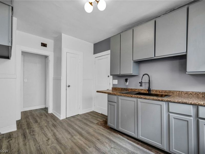 3808 E 149th Street, Cleveland, OH 44128 Photo 29