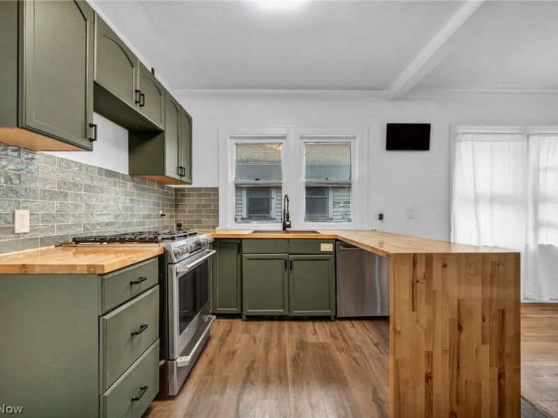 3808 E 149th Street, Cleveland, OH 44128 Photo 8