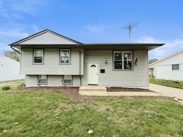 2517 Campbell Street , Joliet, IL 60435
