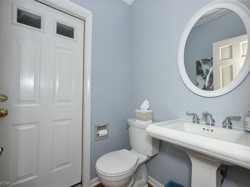 11197 Arrowhead Drive, Grafton, OH 44044 Photo 12