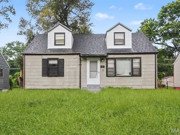 6829 Berkridge Court, St Louis, MO 63134