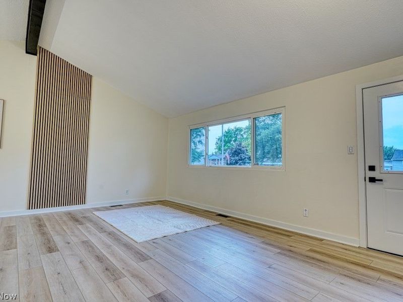 15713 Holland Road, Brook Park, OH 44142 Photo 16