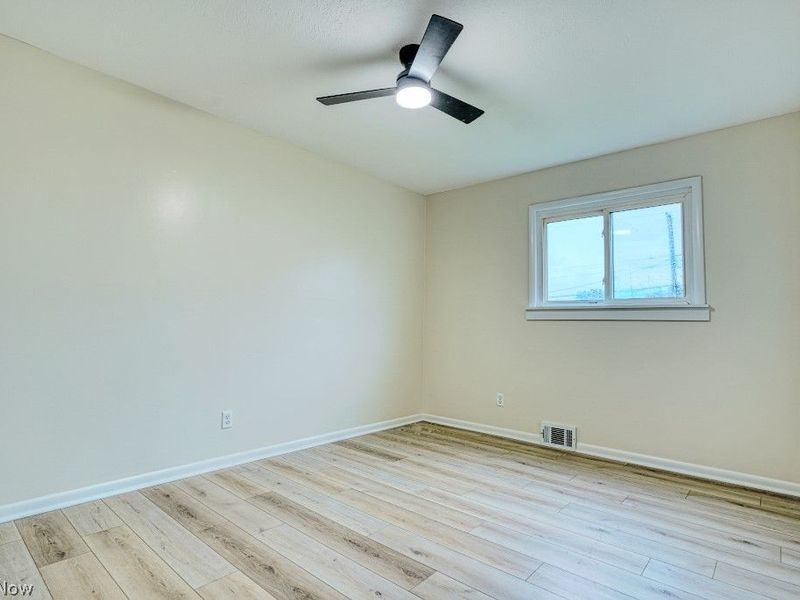 15713 Holland Road, Brook Park, OH 44142 Photo 27