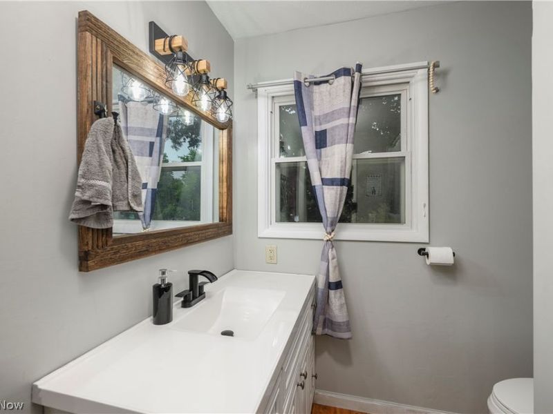 5428 Glenhill Avenue NE, Canton, OH 44705 Photo 8