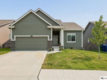 7813 N 149 Street, Bennington, NE 68007