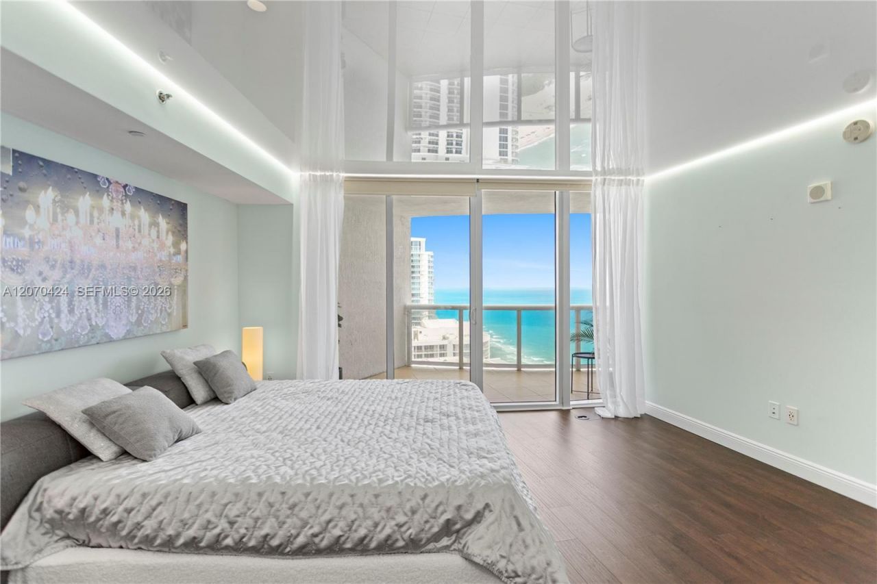17201 Collins Ave , Unit 3502, Sunny Isles Beach, FL 33160 Photo