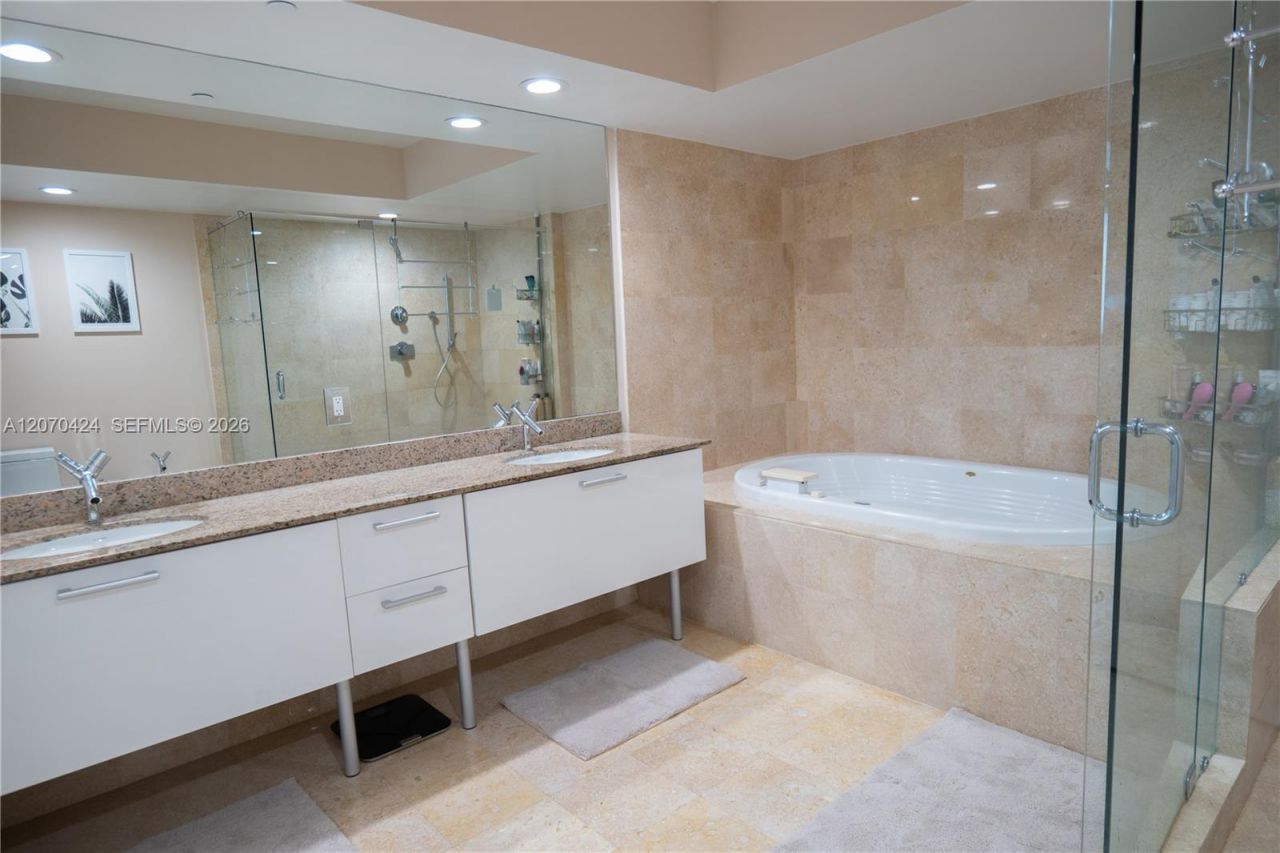 17201 Collins Ave , Unit 3502, Sunny Isles Beach, FL 33160 Photo