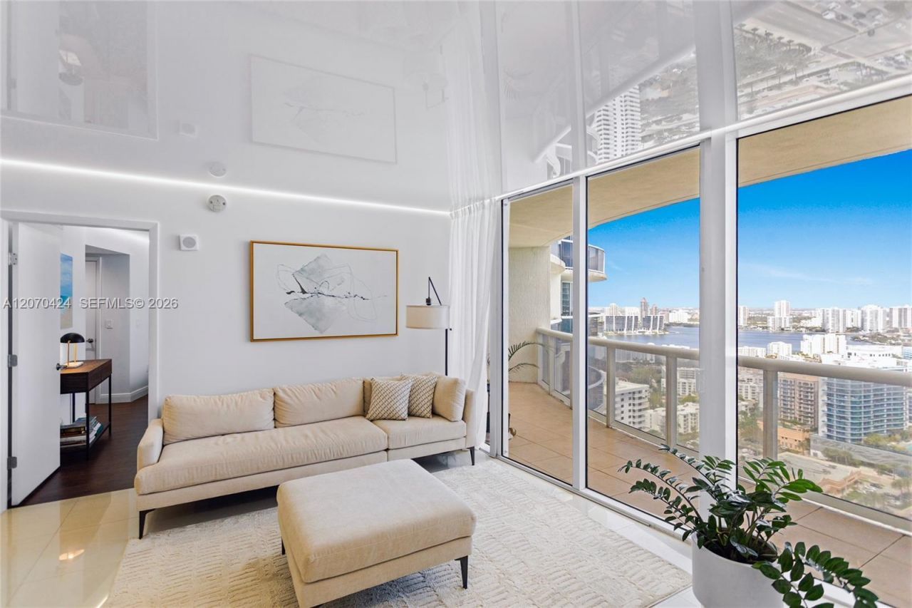 17201 Collins Ave , Unit 3502, Sunny Isles Beach, FL 33160 Photo