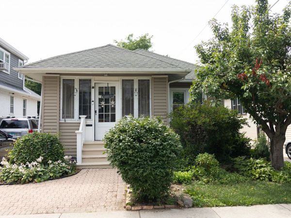 1280 S Cora Street, Des Plaines, IL 60018