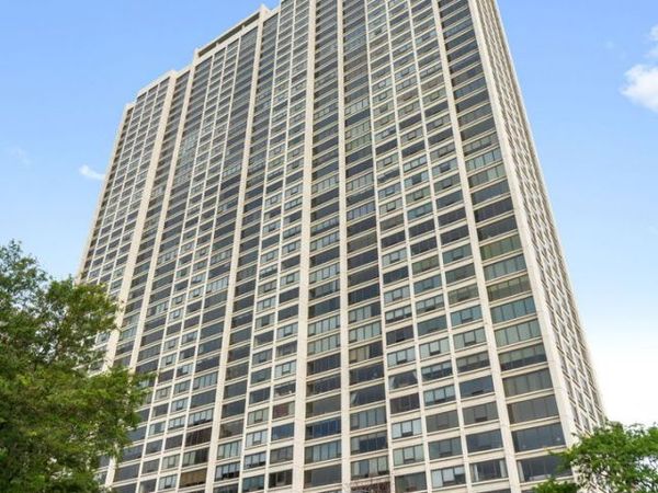 2800 N Lake Shore Drive , Unit 2015, Chicago, IL 60657