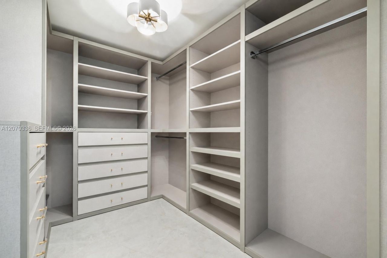19111 Collins Ave , Unit 403, Sunny Isles Beach, FL 33160 Photo