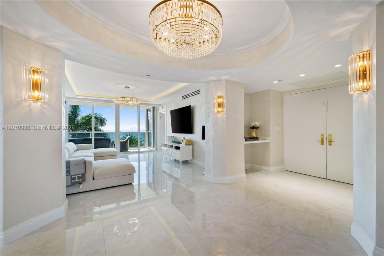 19111 Collins Ave, Unit 403, Sunny Isles Beach, FL 33160 Photo