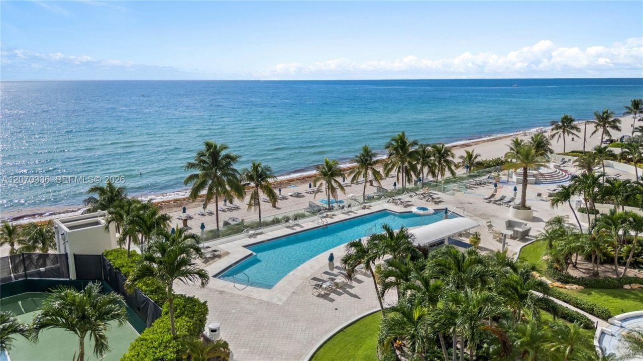 19111 Collins Ave , Unit 403, Sunny Isles Beach, FL 33160 Photo