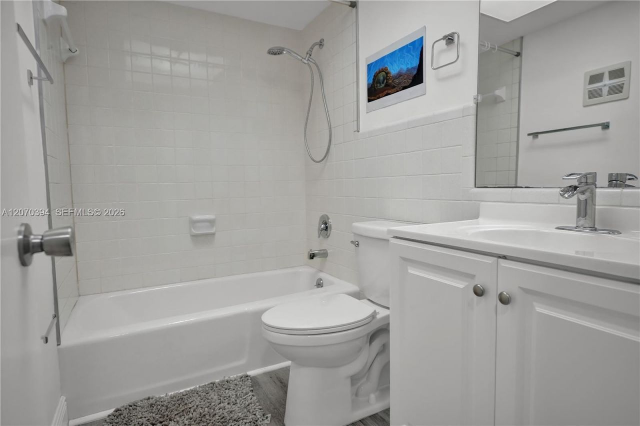 931 SE 9th Ave, Unit 17, Pompano Beach, FL 33060 Photo