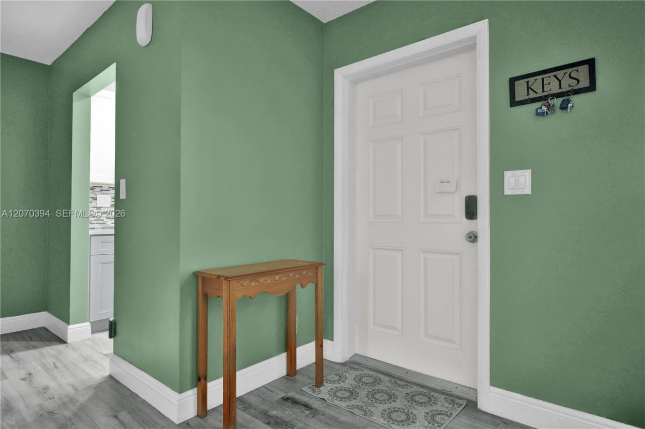931 SE 9th Ave, Unit 17, Pompano Beach, FL 33060 Photo