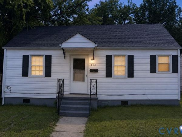113 Seaboard Street, Petersburg, VA 23803