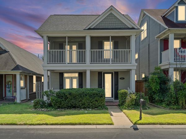 137 FLEETS ISLAND DR, Memphis, TN 38103