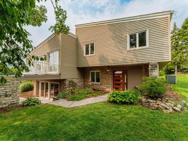 N57W26416 Mountain Meadows DRIVE, Lisbon, WI 53089