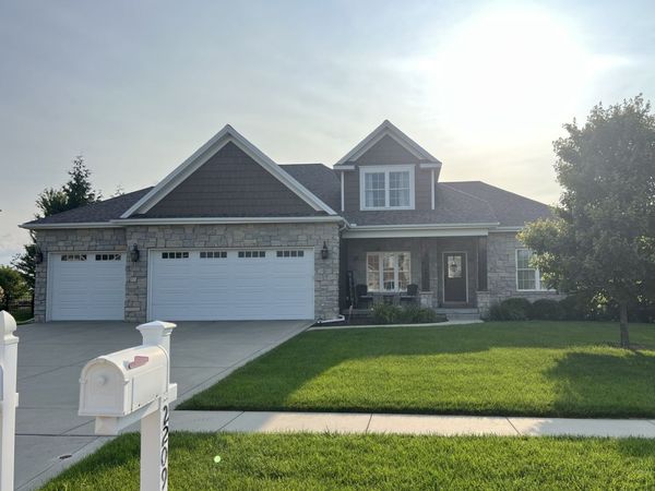 2210 Riverwoods Lane , Bloomington, IL 61705