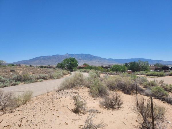 74 Lot Camino De La Tierra Road , Corrales, NM 87048