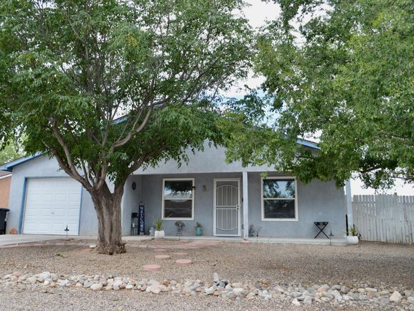 6 Habitat Way , Los Lunas, NM 87031