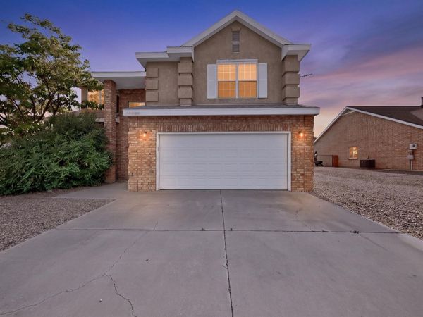 1401 Cerro Crestado Drive NW, Los Lunas, NM 87031
