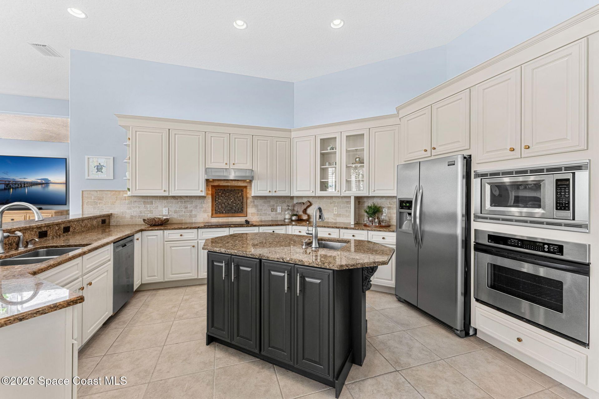242 Flanders Drive, Indialantic, FL 32903 Photo
