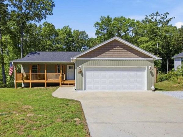 2704 Quarles Road , Rocky Face, GA 30740