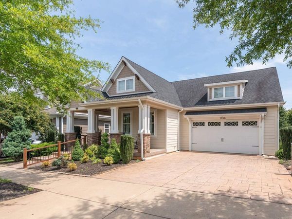 1158 FARROW DR, Charlottesville, VA 22901