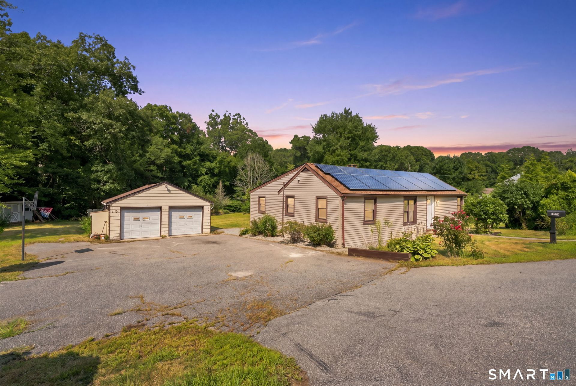 155 Iron, Ledyard, CT 06339 Main Photo