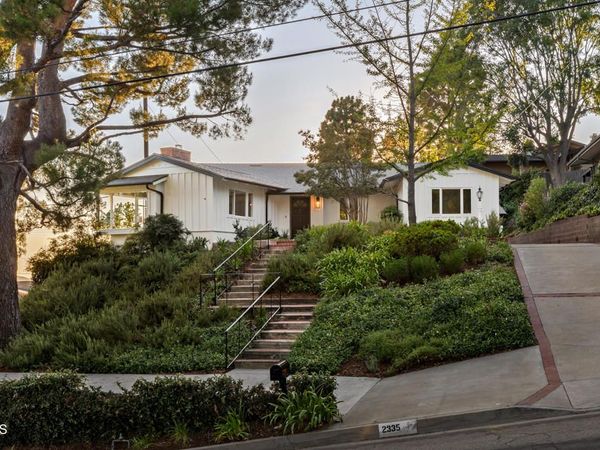 2335 Jayma Lane, La Crescenta, CA 91214