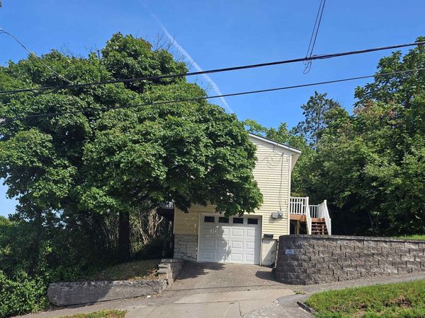 201 Portage Street, Houghton, MI 49931