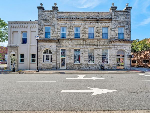 20 E MAIN ST, Martinsville, VA 24112