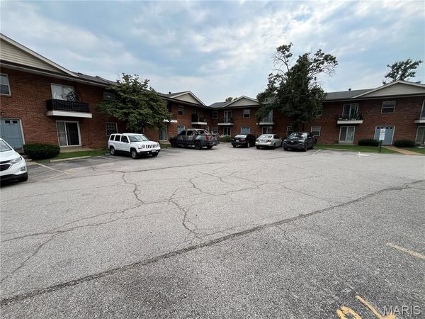 6966 Colonial Woods Drive , Unit 61, St Louis, MO 63129