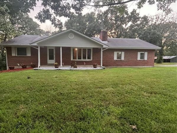 4755 Highway B, Bland, MO 65014
