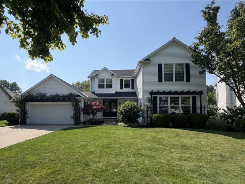 907 Glenview Drive, Huron, OH 44839 Photo 1