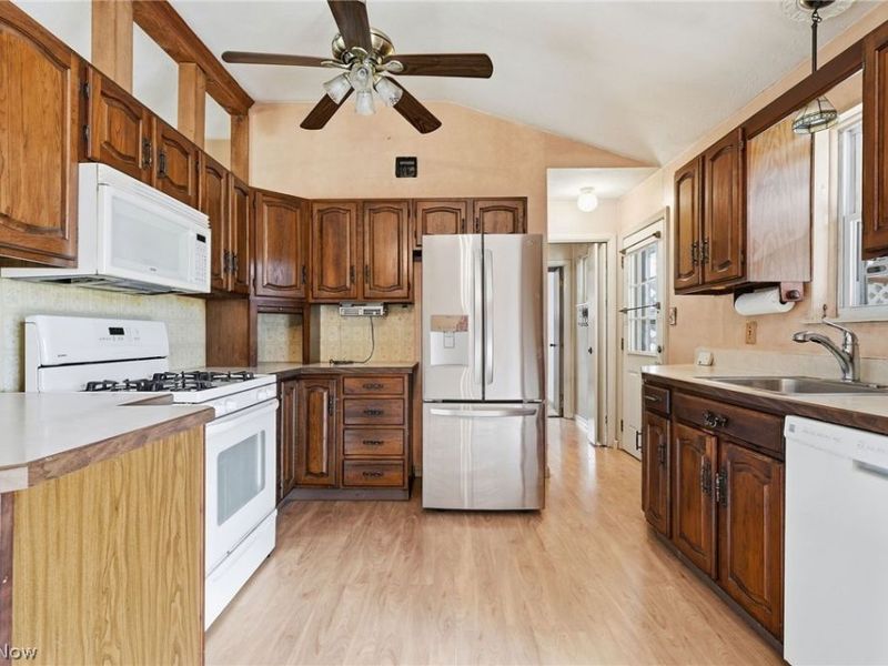 1511 David Avenue, Parma, OH 44134 Photo 15