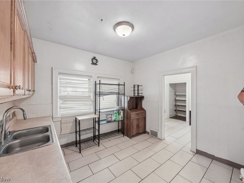 3339 E 139th Street, Cleveland, OH 44120 Photo 15