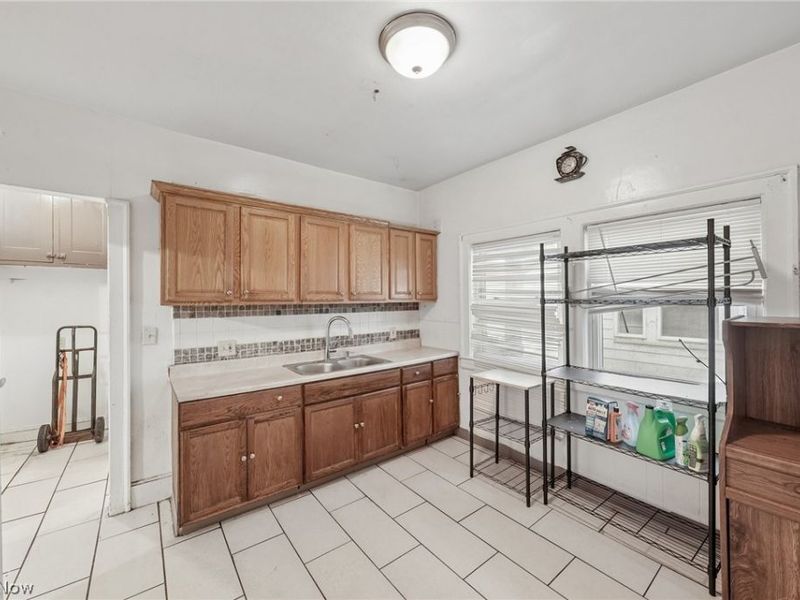 3339 E 139th Street, Cleveland, OH 44120 Photo 16