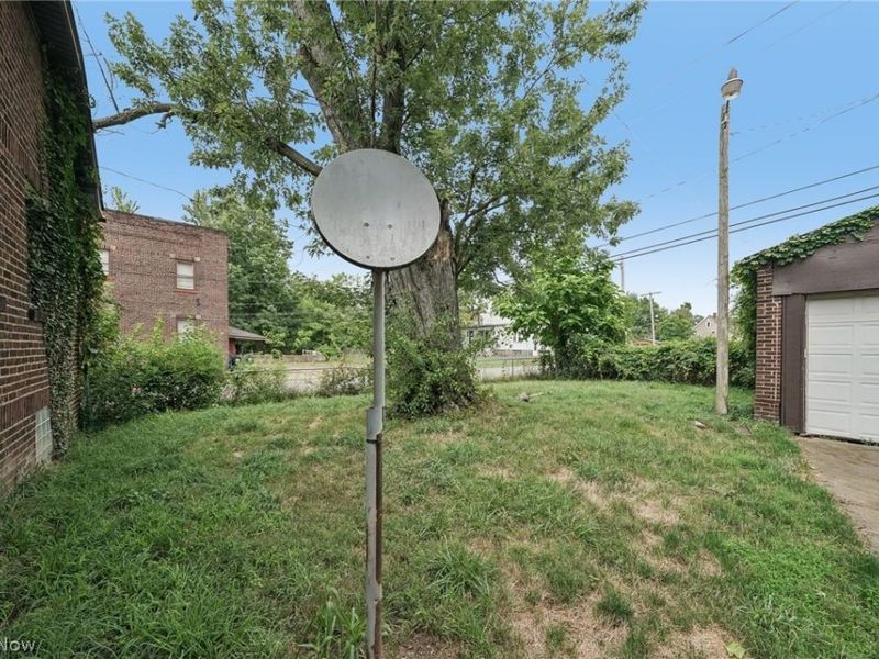 3339 E 139th Street, Cleveland, OH 44120 Photo 40