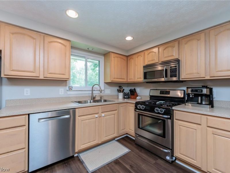 7724 Ohio Street, Mentor, OH 44060 Photo 18