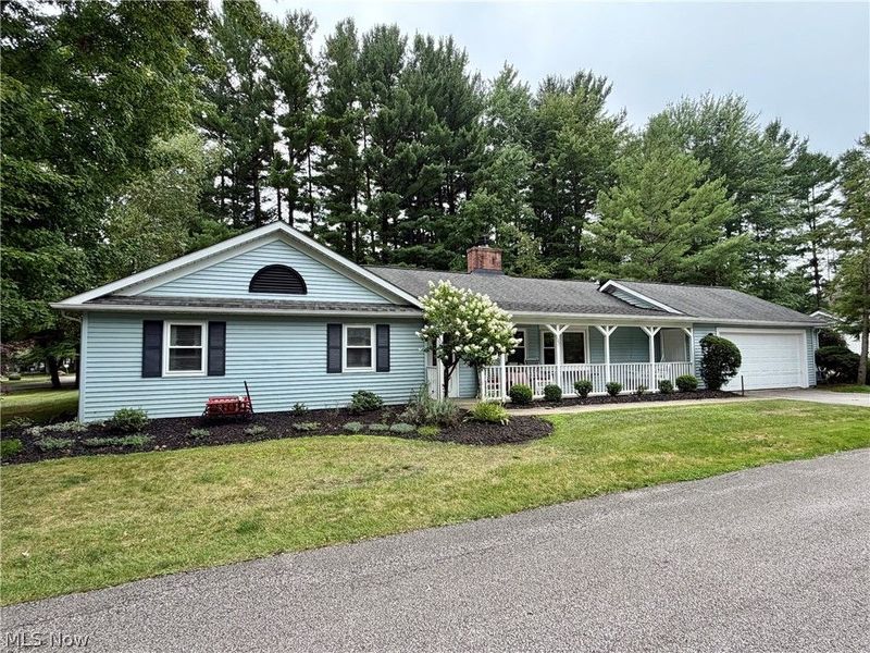 103 Burlington Oval Drive, Chardon, OH 44024 Photo 1