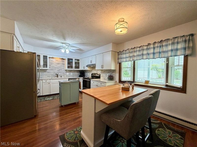 103 Burlington Oval Drive, Chardon, OH 44024 Photo 11