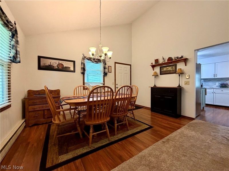103 Burlington Oval Drive, Chardon, OH 44024 Photo 9
