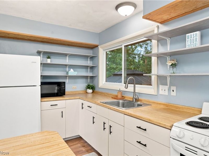 3335 Bailey Road, Cuyahoga Falls, OH 44221 Photo 11