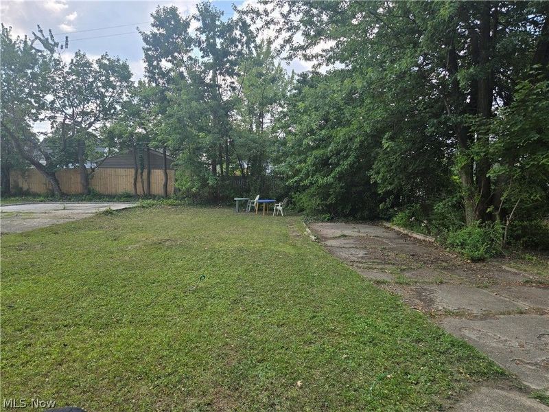 15908 Invermere Avenue, Cleveland, OH 44128 Photo 11
